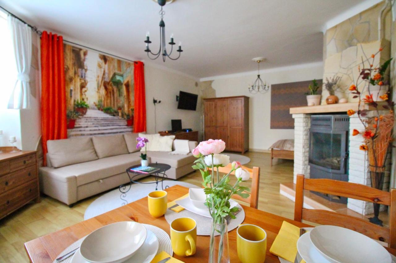 Cosy Castle Apartment Budapest Ngoại thất bức ảnh