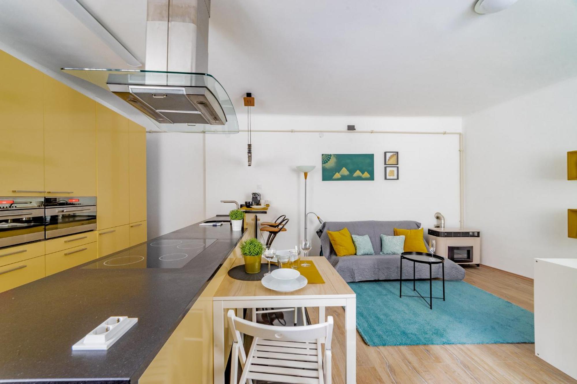 Cosy Castle Apartment Budapest Ngoại thất bức ảnh