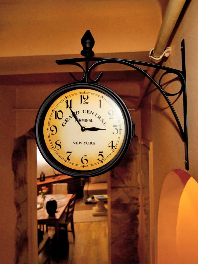Cosy Castle Apartment Budapest Ngoại thất bức ảnh